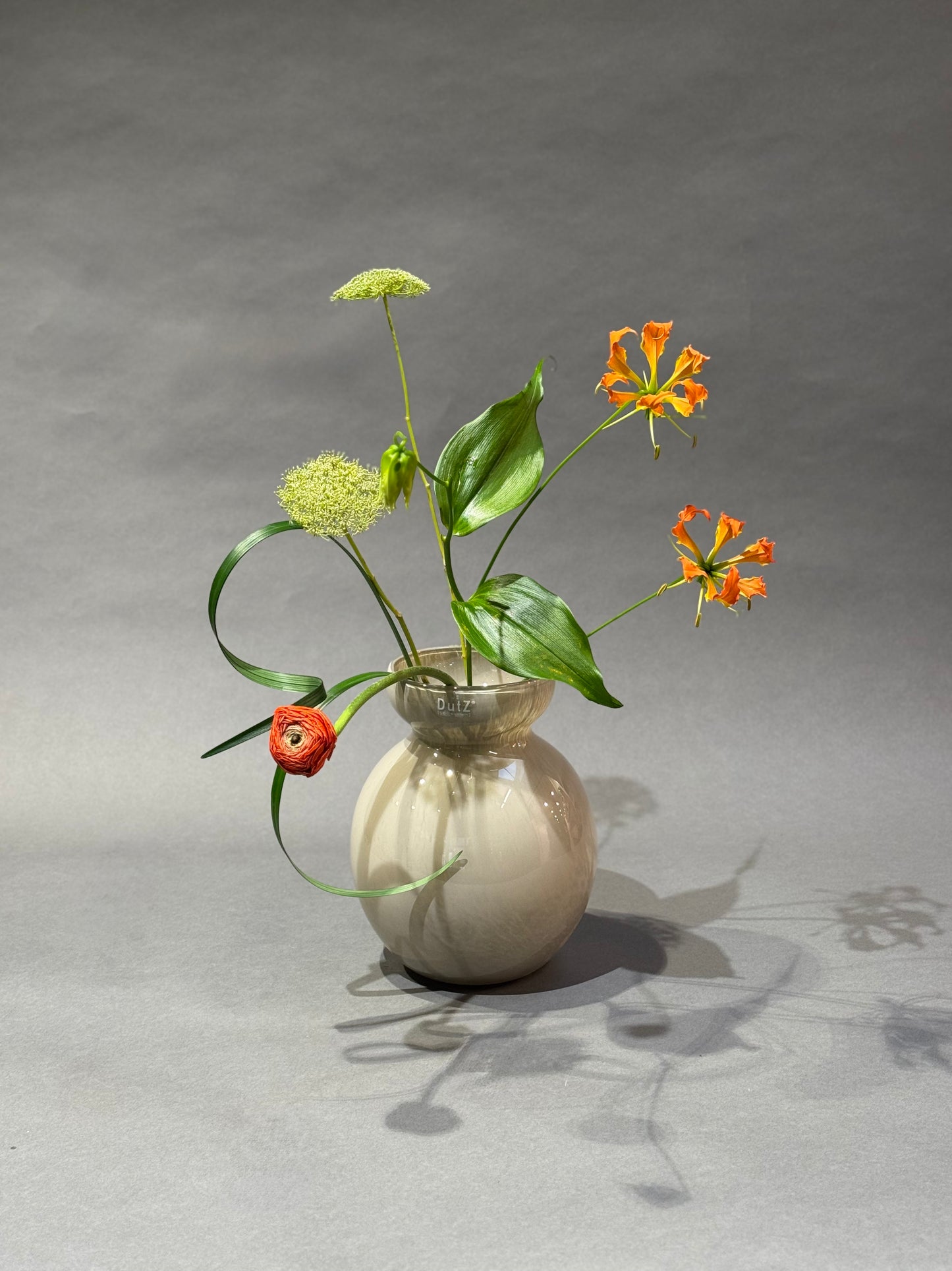VASE TSJUTKA TAUPE - DutZ Kollektion